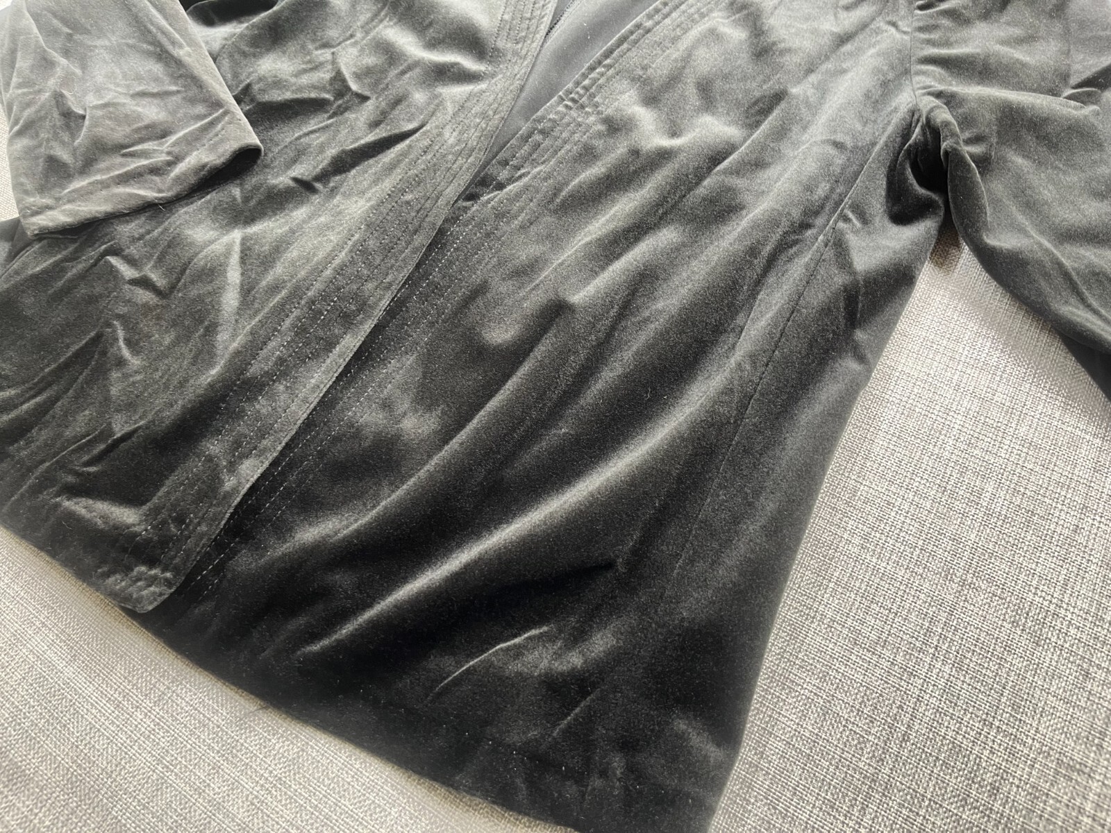 Gary Fredrix Vintage VTG Jacket Feels Like Velvet This Jacket 20″ x 24″ Long USA