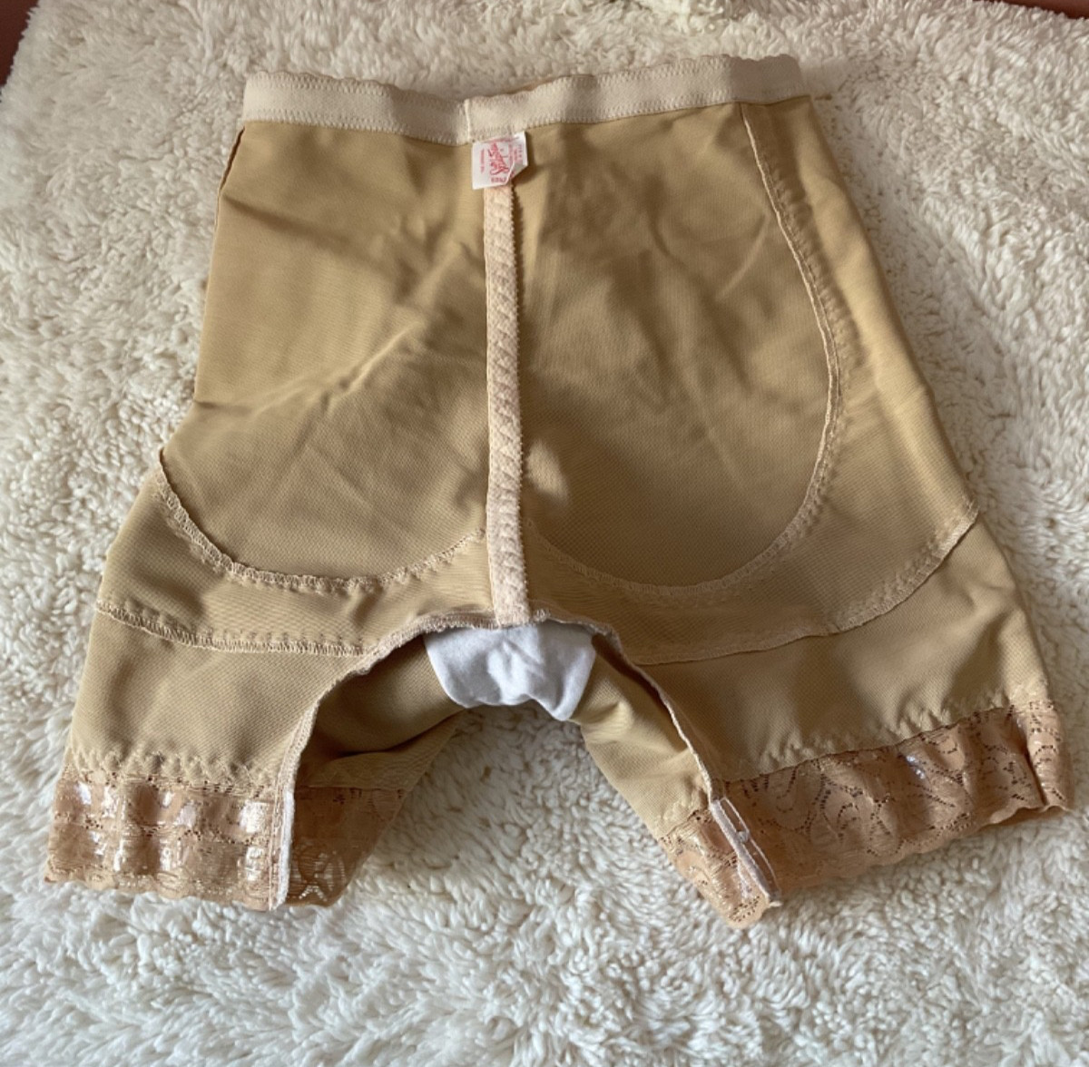 NEW VINTAGE SCULPTRESS EXTRA FIRM CONTROL PANTY 625 SIZE 28 BEIGE FAJA