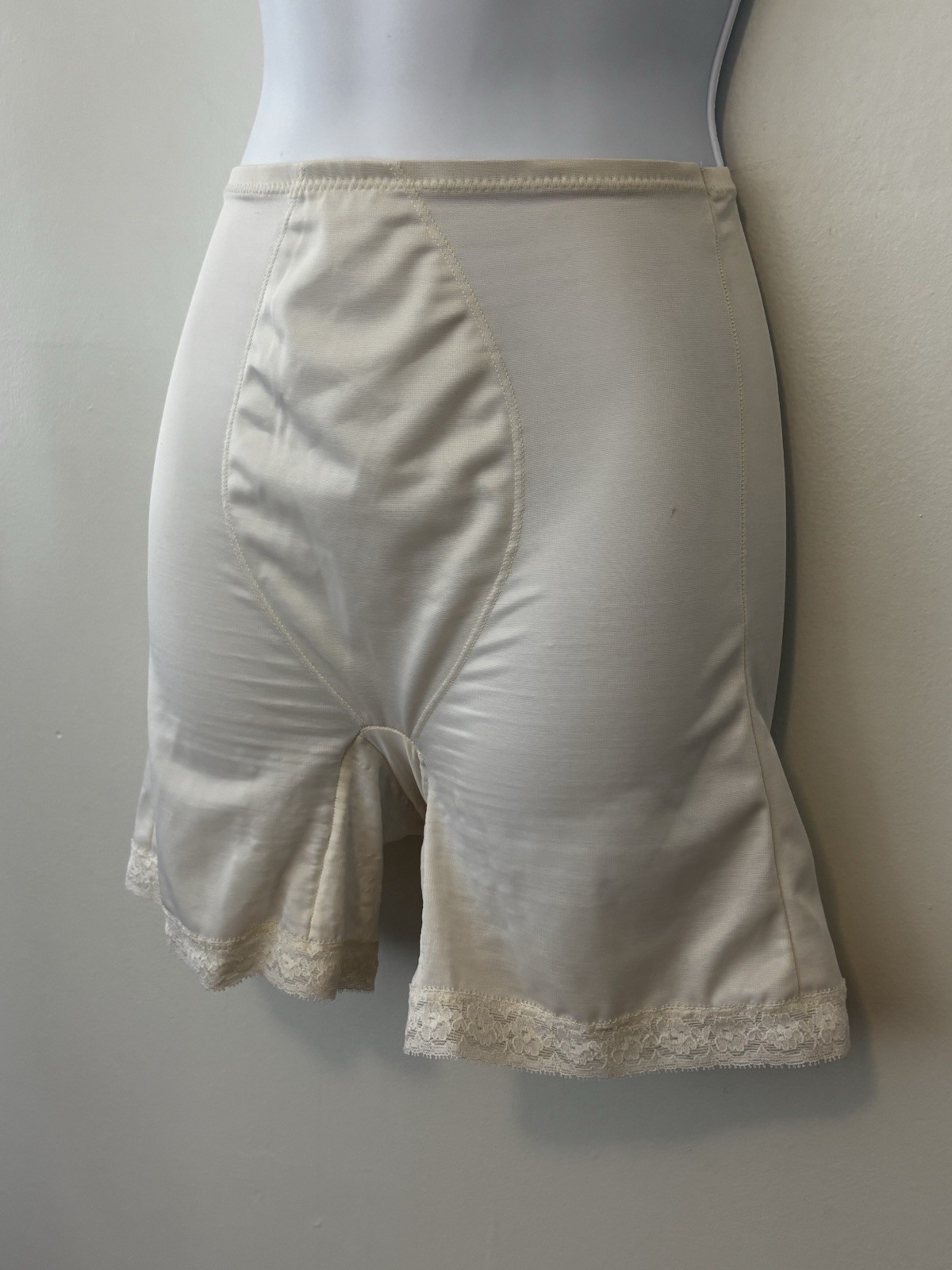 Vintage Sears Best Girdle White 88486 Large Tummy Control Brief Lace Trim