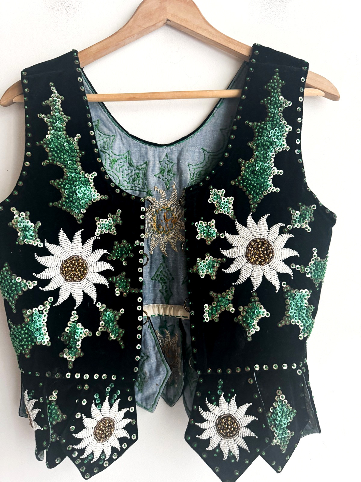 Vintage Handmade Polish Polk Goralski Costume Vest Velvet Beaded Floral S