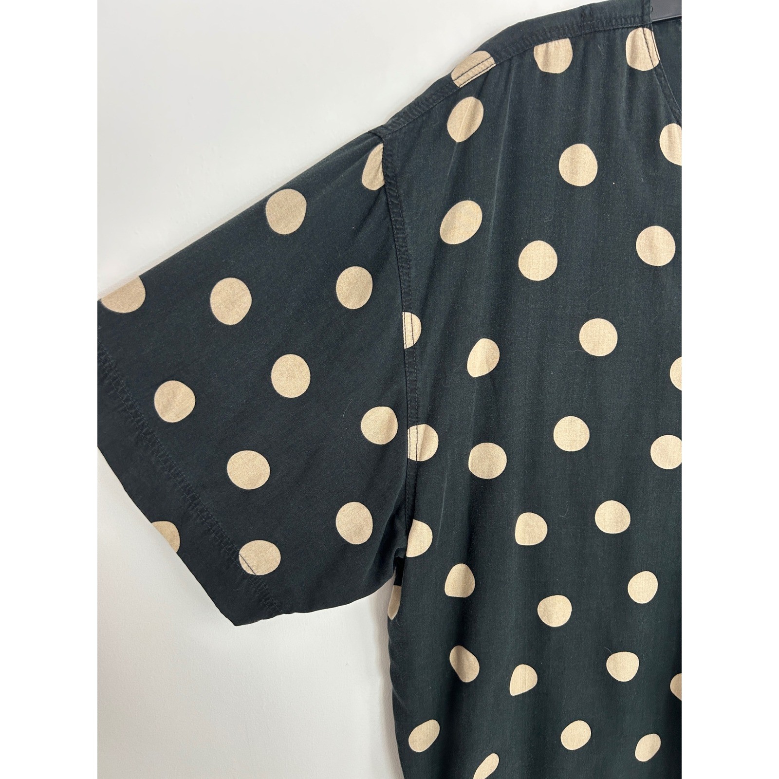 Lizwear Vintage Polka Dot Rayon Button Down Shirt Black Tan Large Short Sleeve