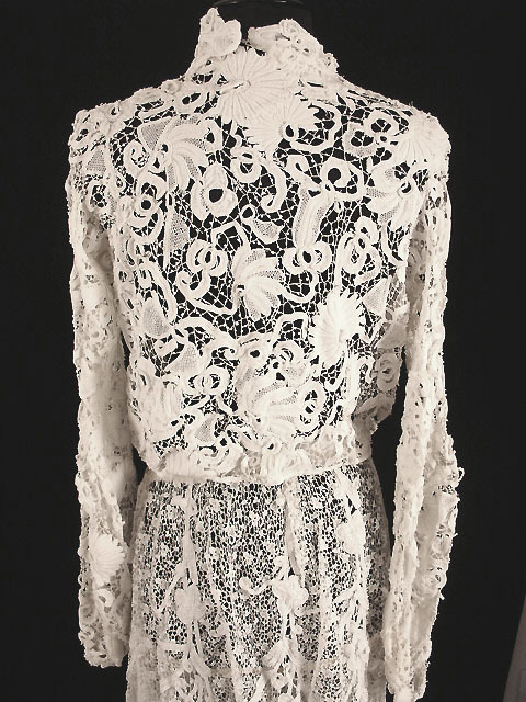 EXCEPTIONAL RARE FRENCH VICTORIAN ERA IRISH CROCHET LACE WEDDING DRESS SIZE 4-6