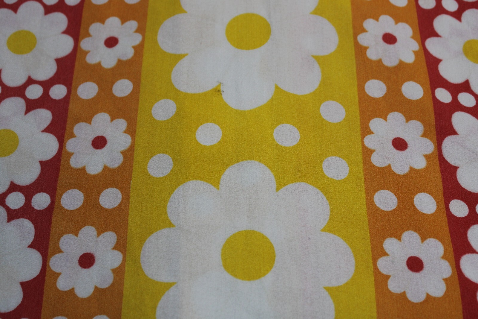 Vintage 1970s Women Cotton Shirt Floral Print by Ship’n Shore