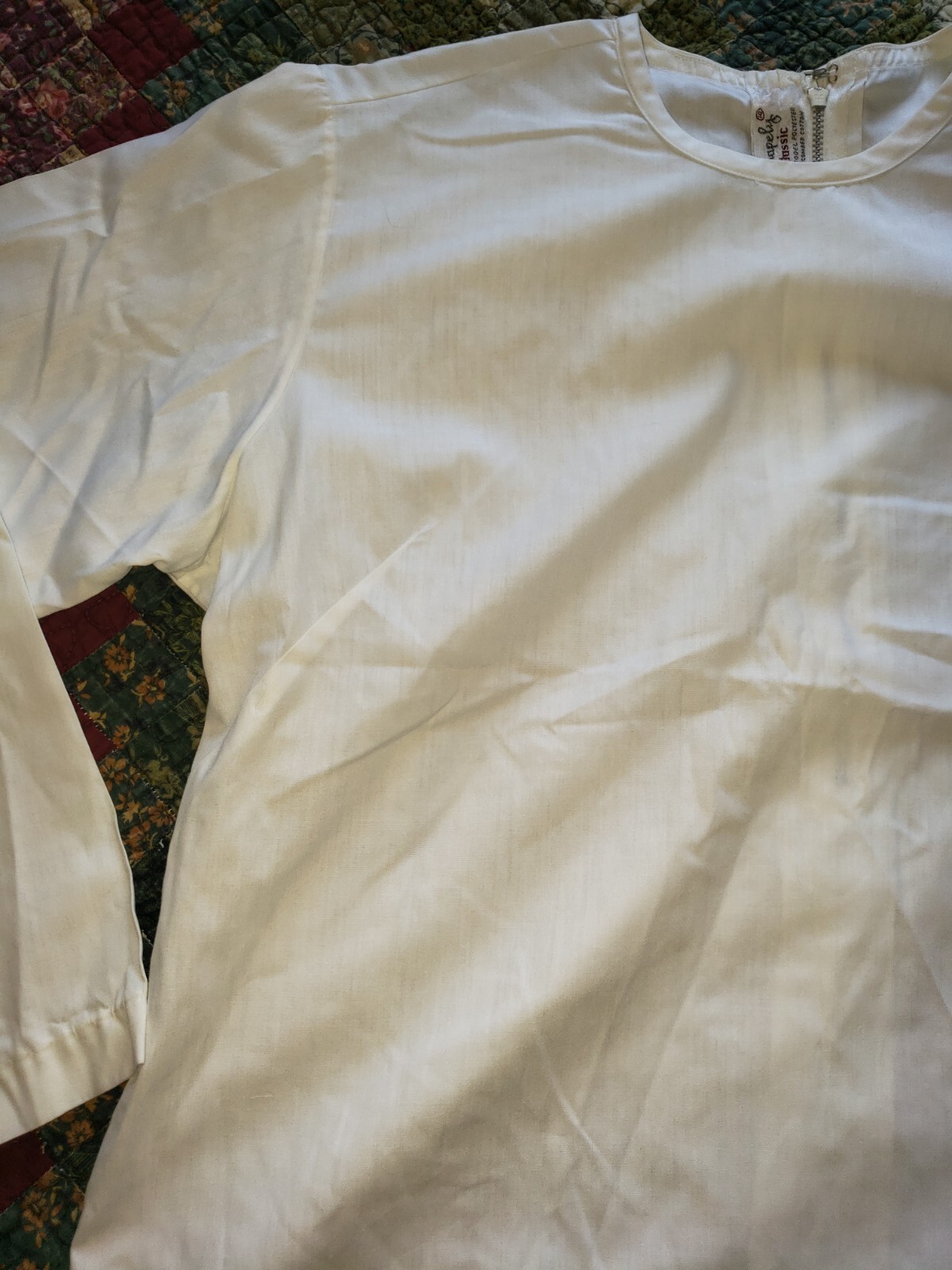 Vintage Shapely Classic White Zip Back Shirt,Unique Look, Layering Piece? Decent
