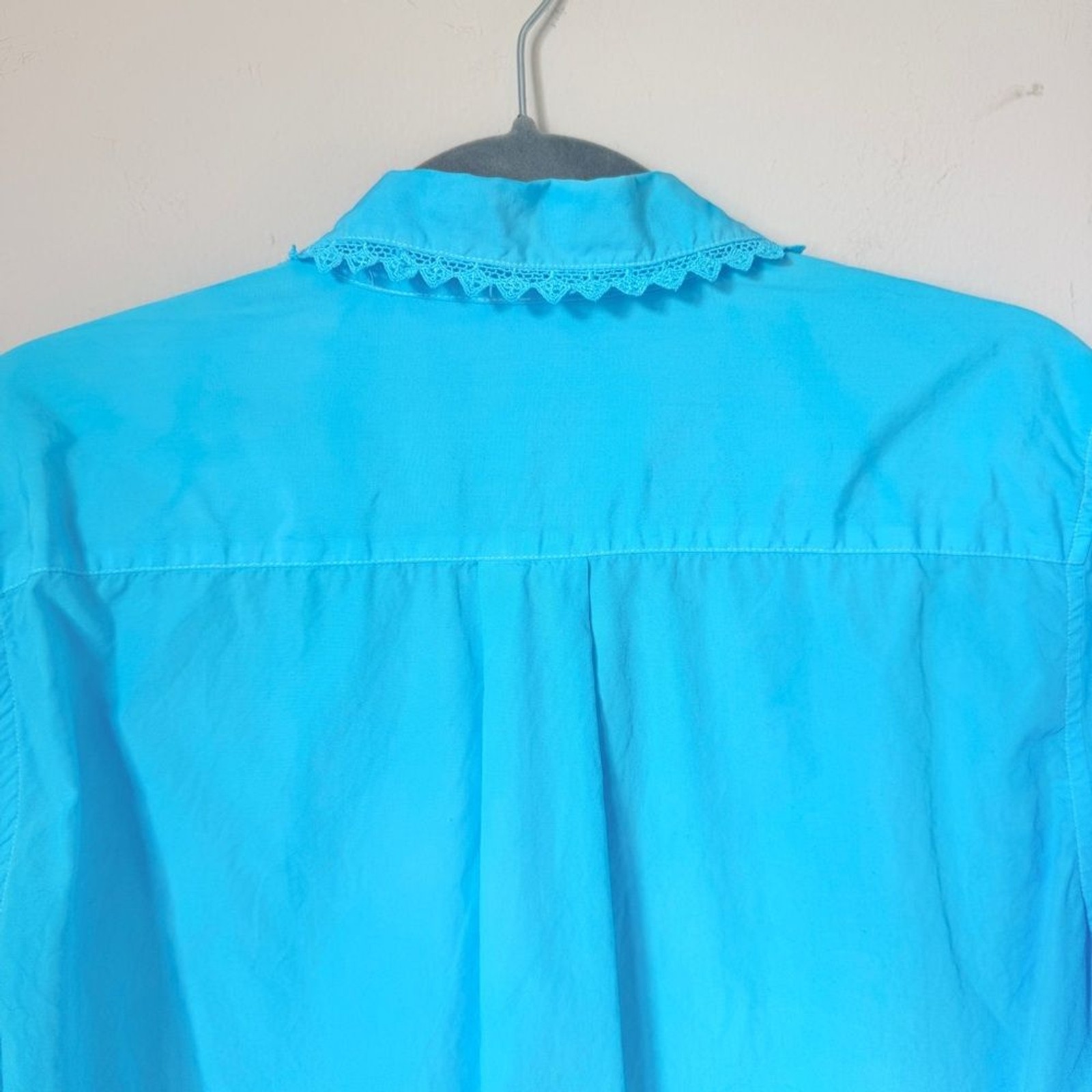 Vintage Hand-dyed Turqoise Aqua Blue Button Down Shirt Blouse Top Eyelet Trim 12