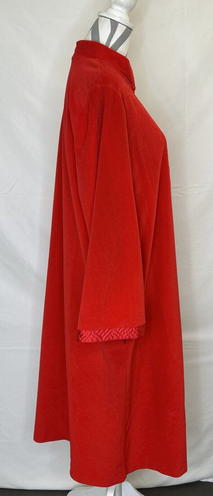 Vintage Vanity Fair Velour Zip House Coat / Robe Size Lg Red Quilted Detail