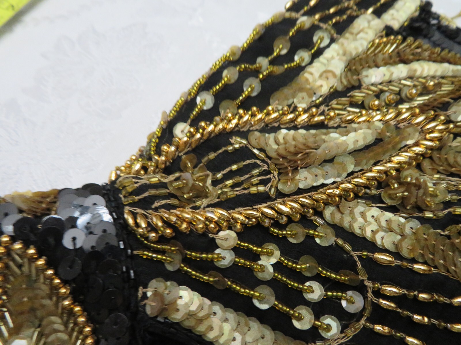1990’s VTG Vanna White Original Beaded Sequin Dress Size M Gold & Black Beading