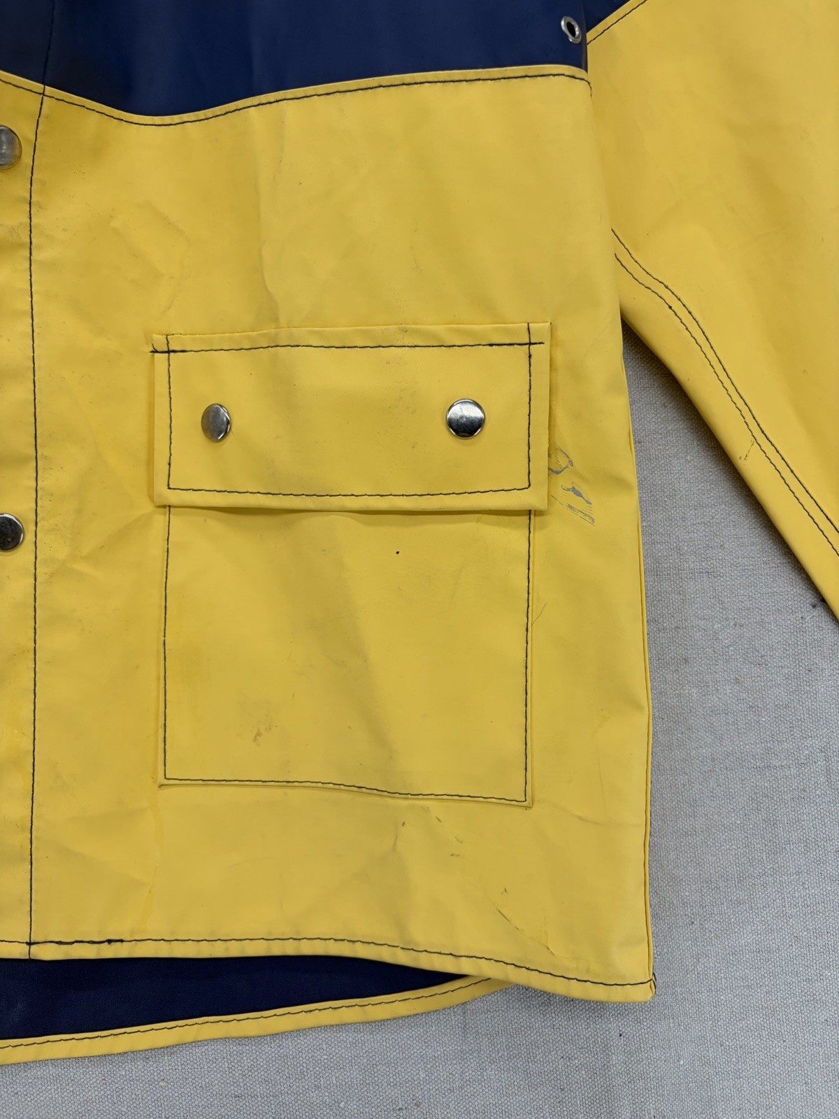 1980’s retro geek Swell Wear Vintage Raincoat size L