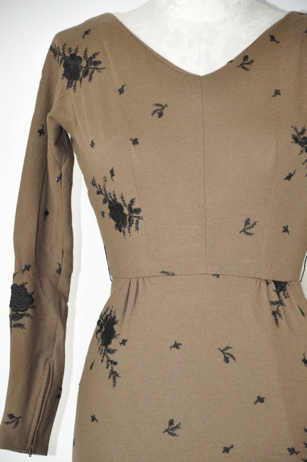 60s Vintage Brown Wool Rose Floral Embroidery Midi Sheath Wiggle Dress Women XS