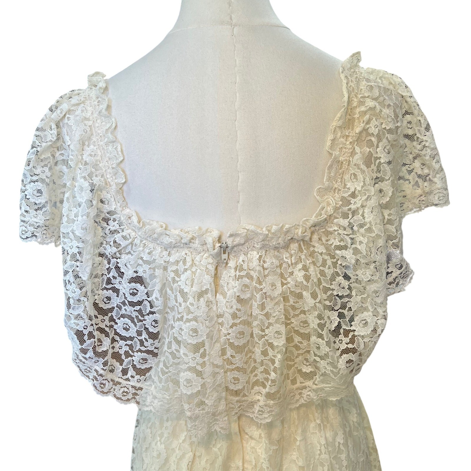 Vintage 70s Candi Jones Ivory Lace Maxi Dress Smocked Prairie Boho Wedding Small