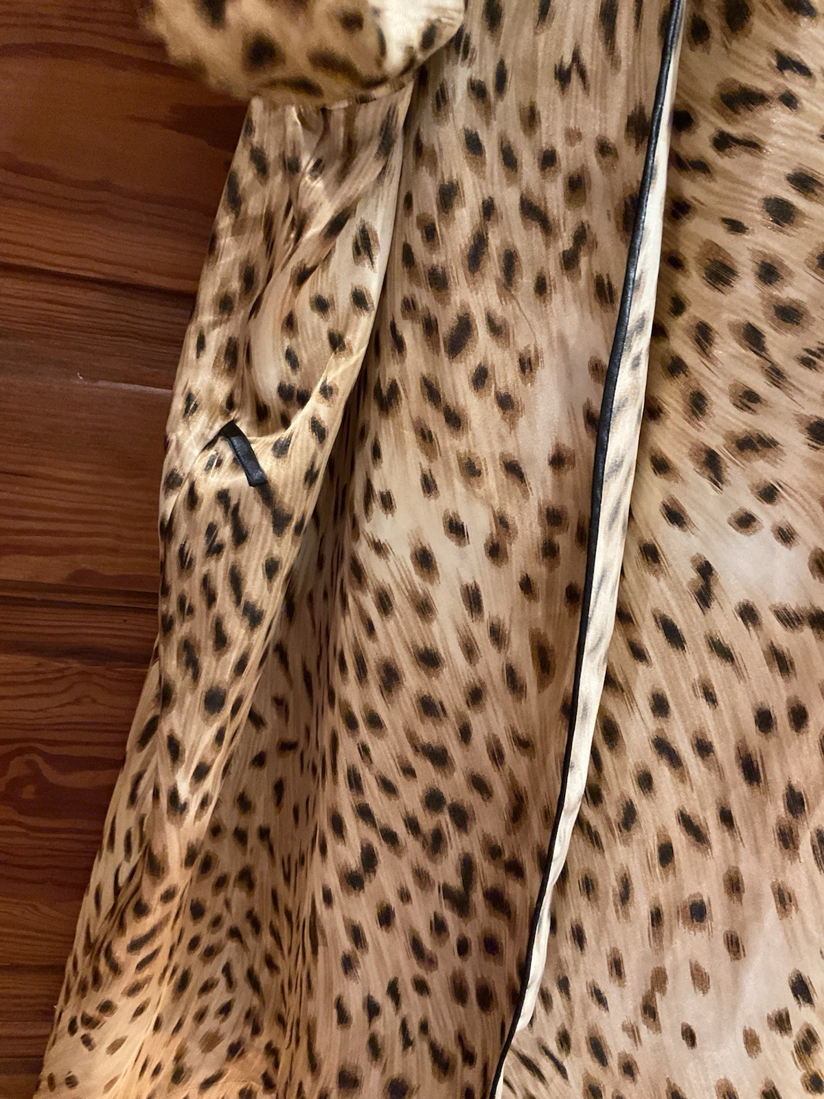 Vintage Secret Treasures Silky Leopard Animal Nightgown Robe Pengoir Set XL