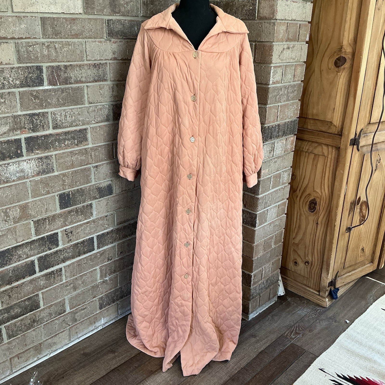 70s VTG Paulette Quilted Robe Housecoat Peach Long Button Front Size 18 #17C8