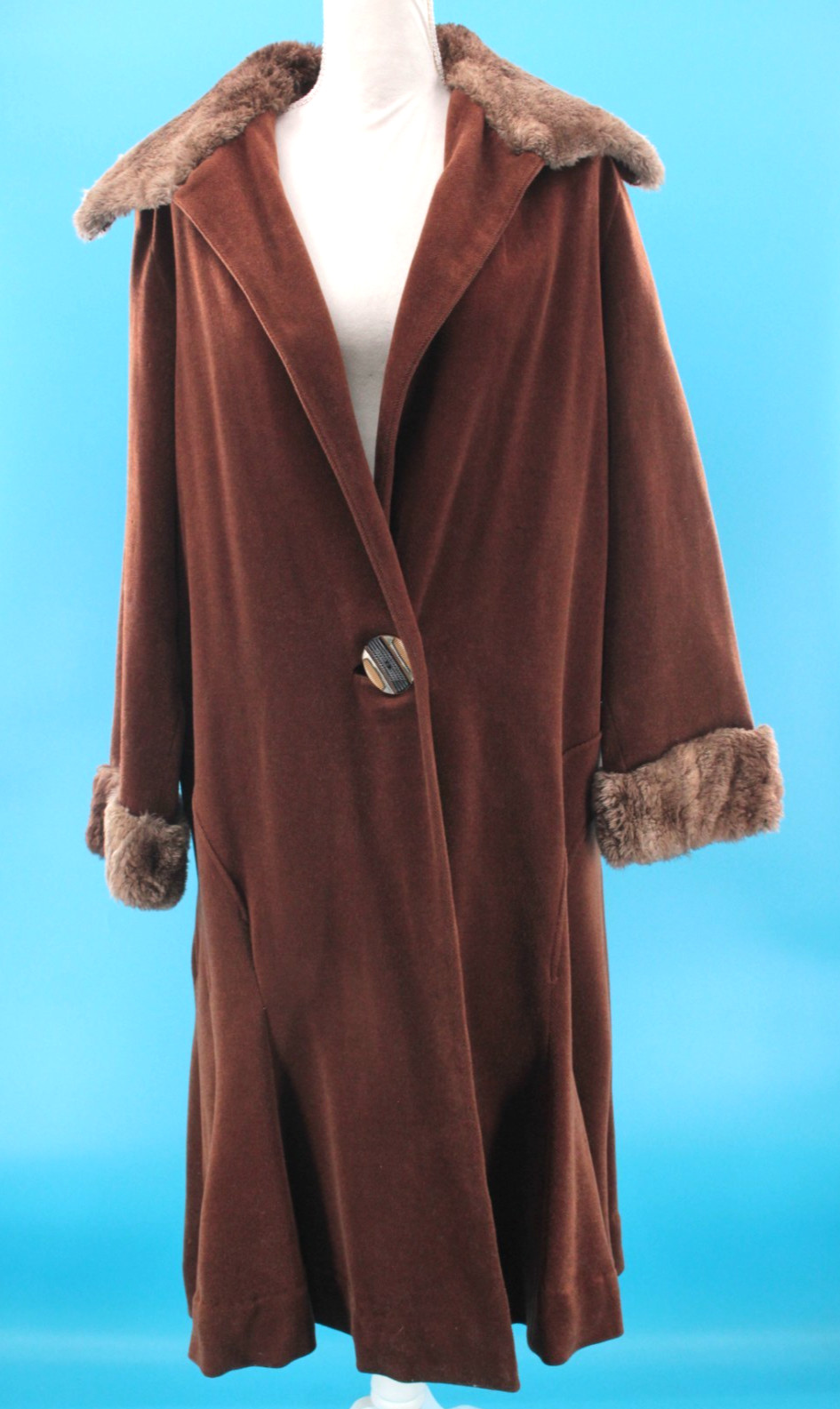 VTG Women’s 30s Brown Wool Coat W/ Fur Trim Collar & Sleeve Cuffs Sz M 1930s