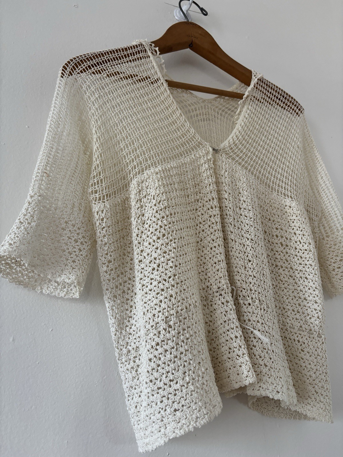 Antique Edwardian 1910s 1920s Ecru Rayon Crochet Knit Top/Sweater Ruffle Edging