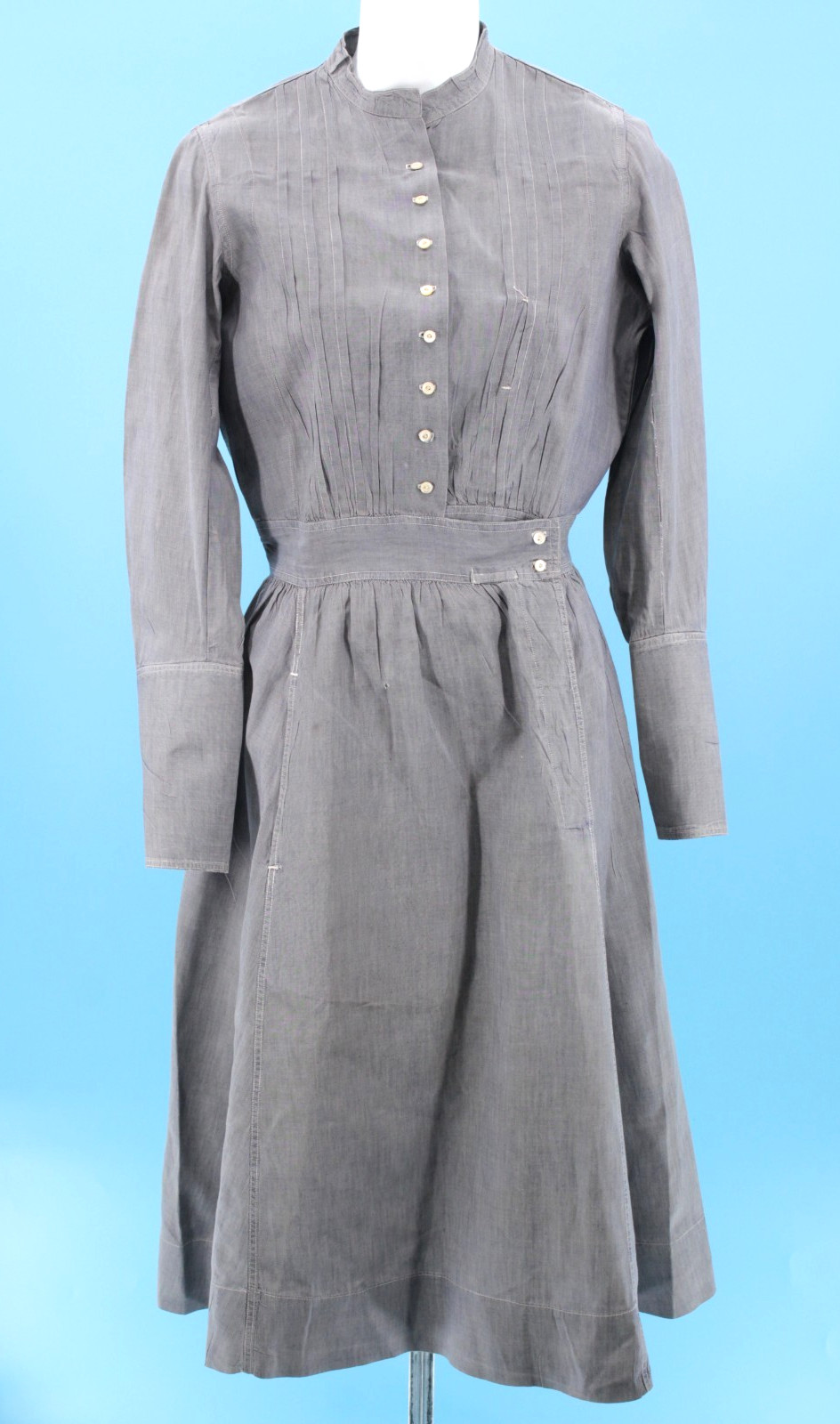 VTG WWI or WW2 Era Grey Chambray US Army Nurse’s (?) Uniform Dress XS/S Bruck’s