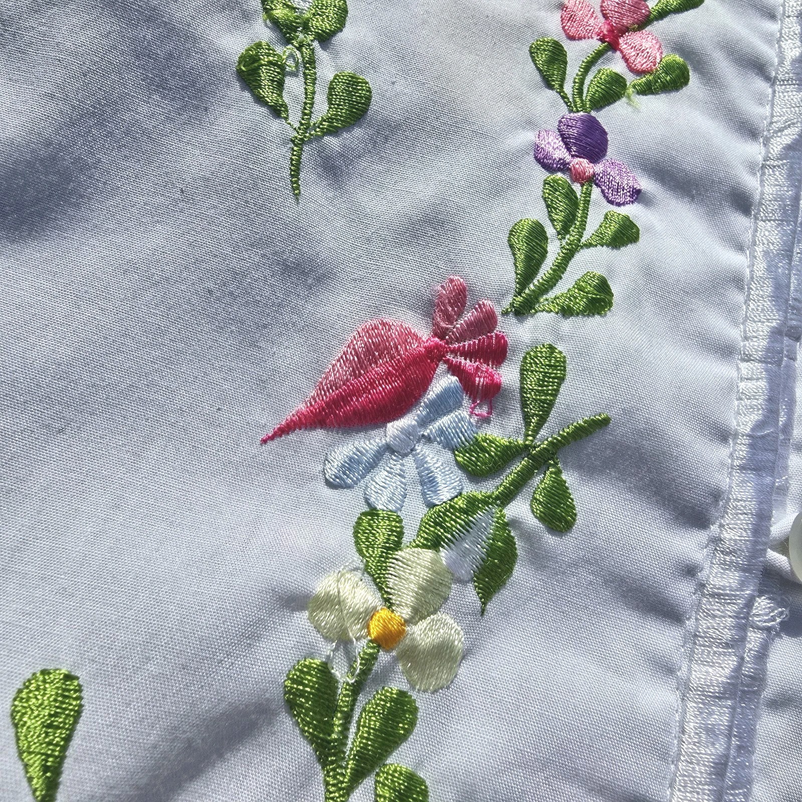 Vintage Caro Of Honolulu Floral Embroidered Blouse Made Philippines Colors 12