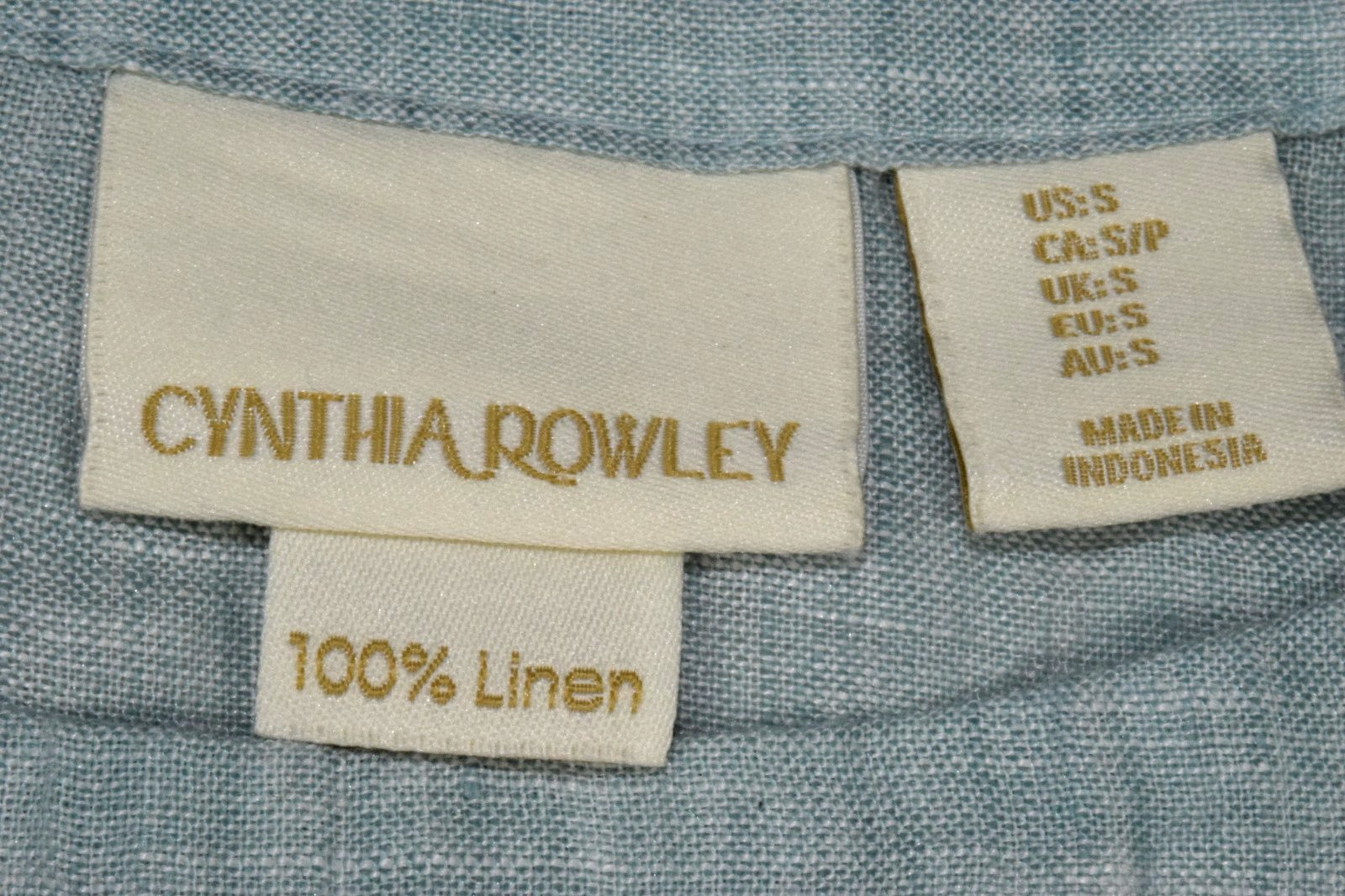 Vintage Womens Top Cynthia Rowley Size S 90s Sea Foam Linen Wooden Buttons