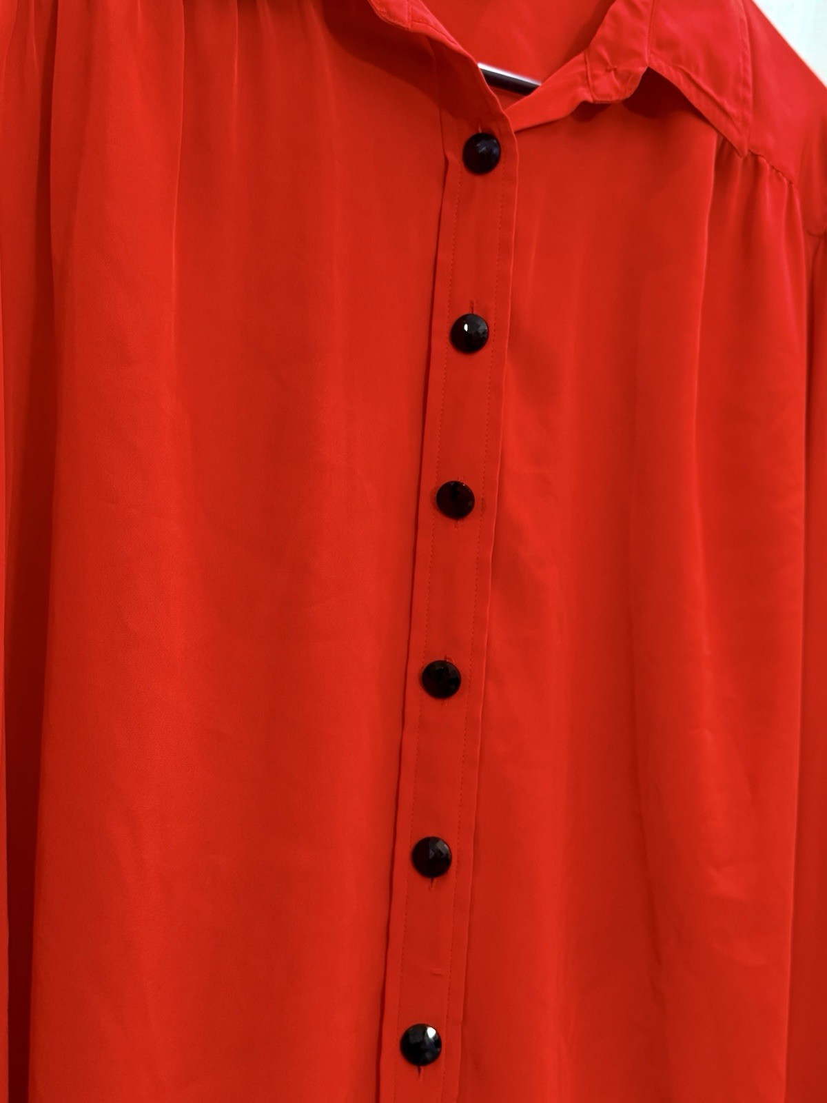 VTG Evan Picone Hong Kong Satin Cherry Red Blouse 14 Office Siren Quiet Luxury