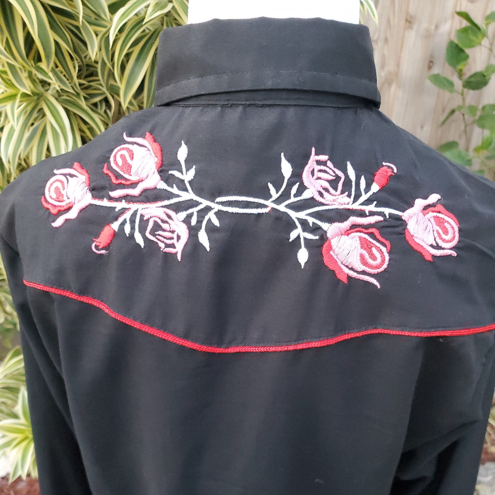 Vtg 70s Cee Dee Western Shirt Size 38 15/16 Womens Floral Western Embroider Snap