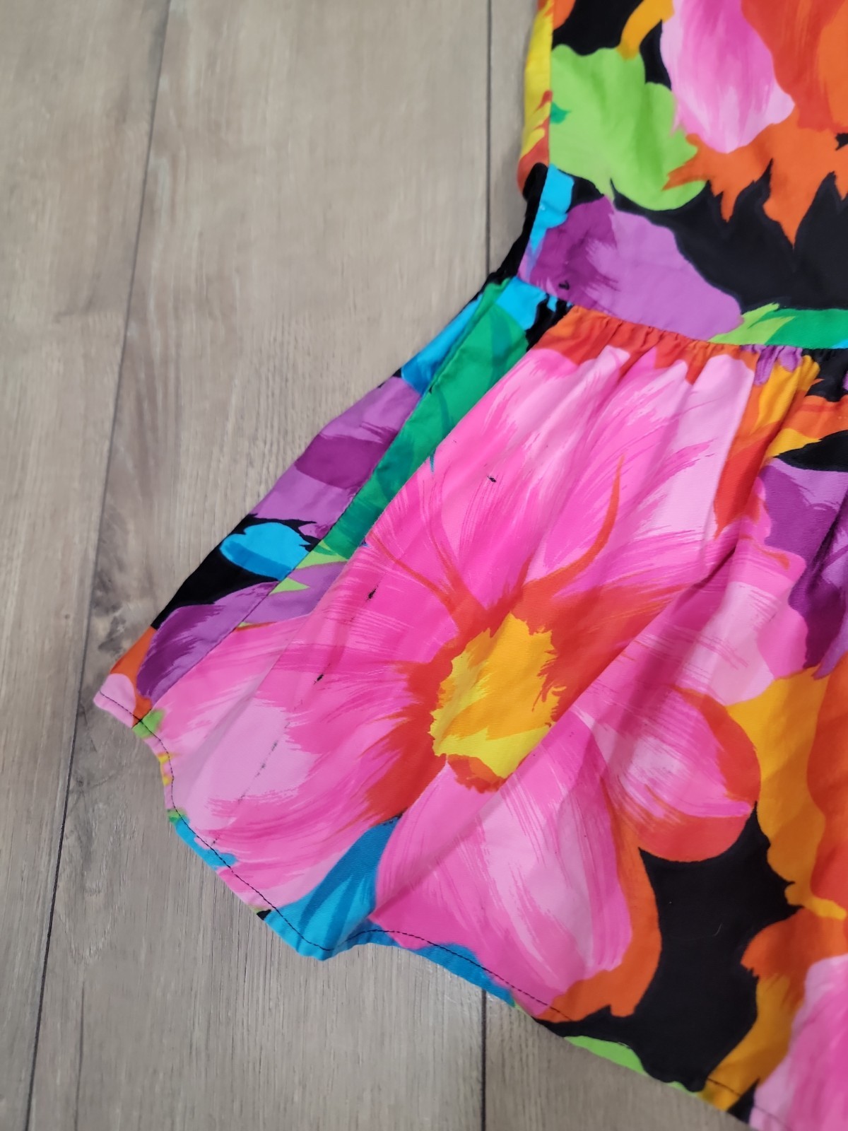 VTG South Sear’s Psychedelic Floral Tropical Hawaiian Sleeves Mumu Dress