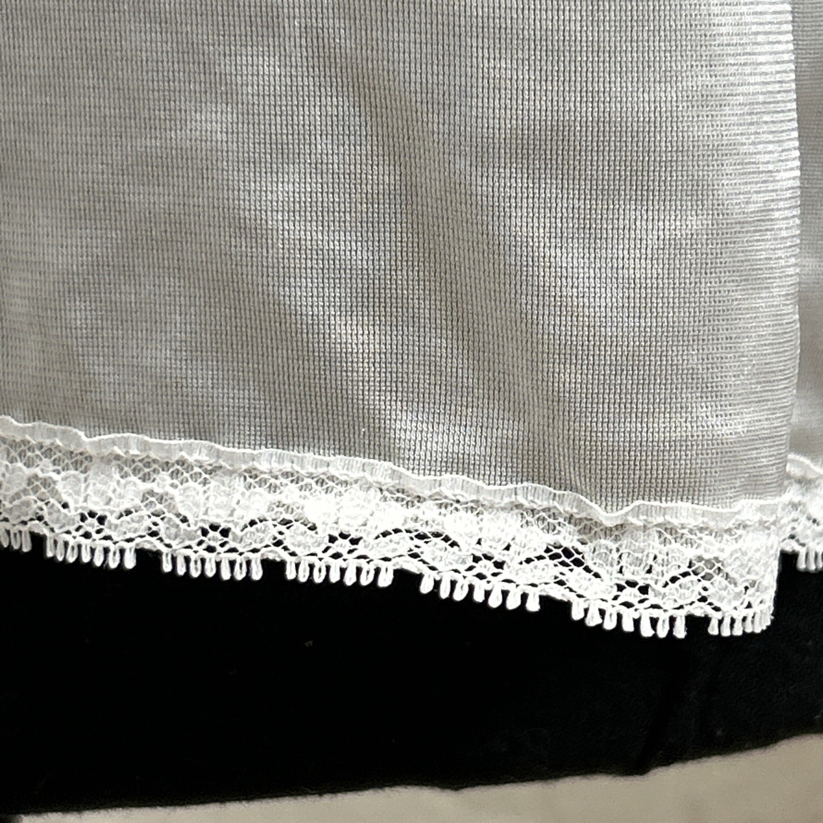 Vintage MARDOR Slip Size Large ~ White Lace Camisole Tank Lingerie / Wedding