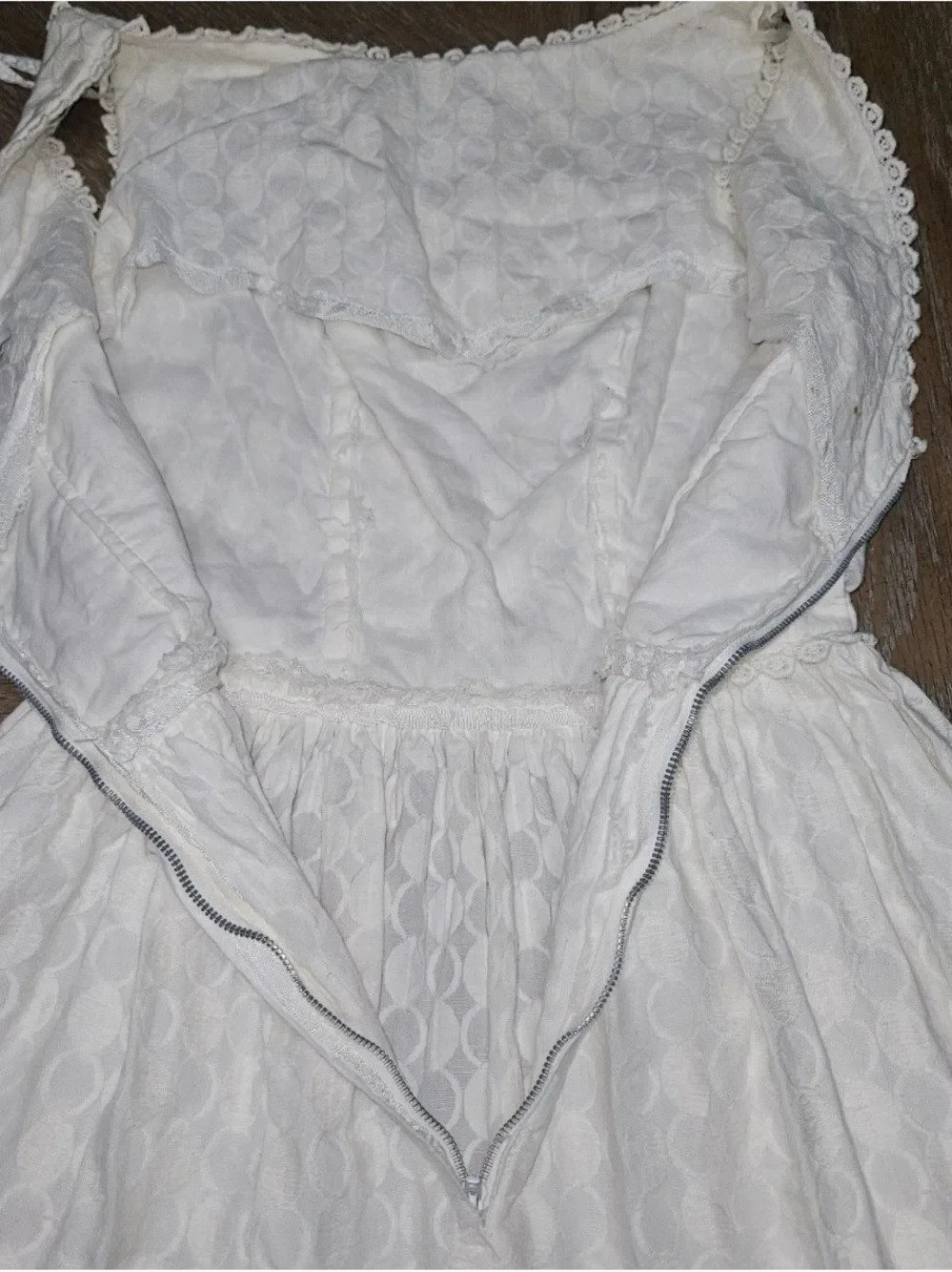 Vintage 1960s Maggi Maid of Lucerne swiss white Jacquard Fit & Flare Dress XS