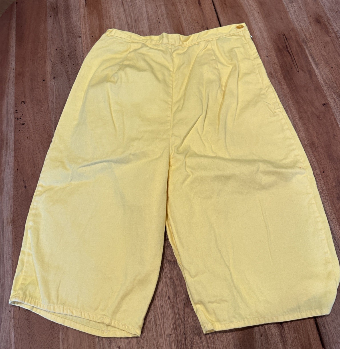 Vintage Bright Yellow High Waisted Shorts Pleated Women’s Retro Side Zip