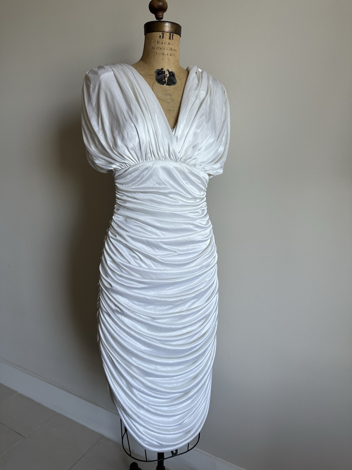 Vtg Lizzy & Johnny by Lucero Draped White Dress. Washed. May smell moth balls.