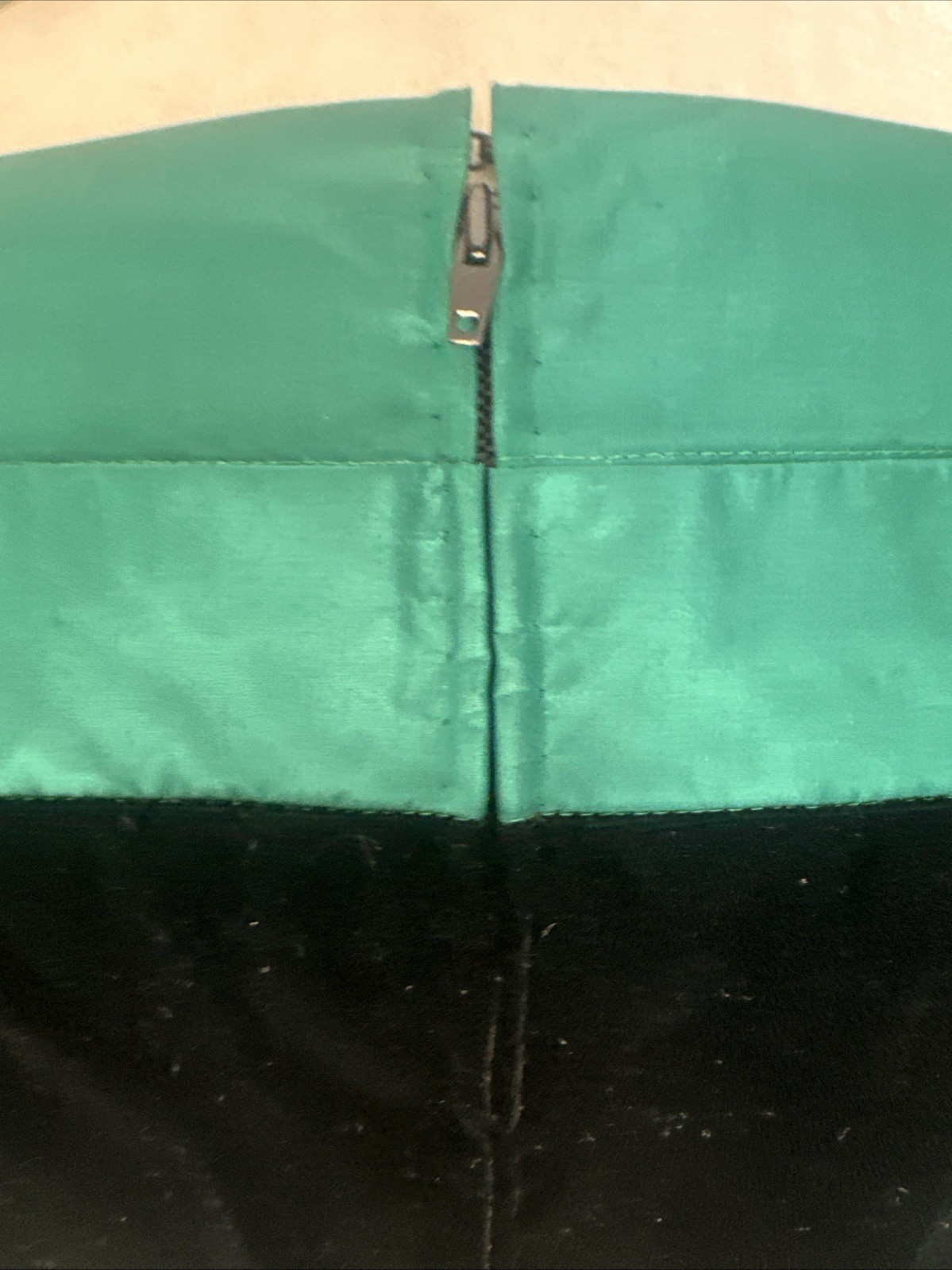 Nina Ricci Haute Boutique 70s Black Velvet & Green Taffeta Cocktail Sheath 42