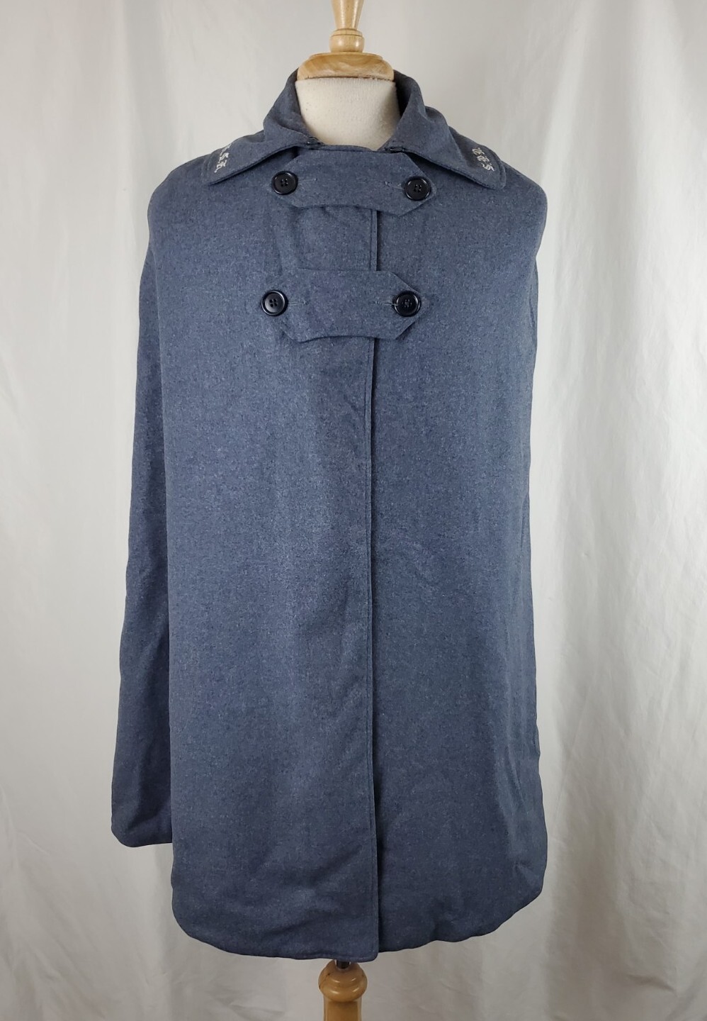 Vintage Snowhite Garment Sales Blue Red Lined Heavy Wool Nurse Cape Cloak, EUC