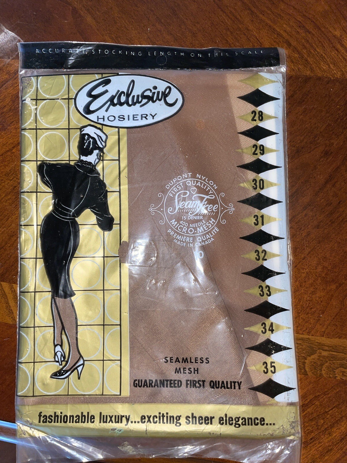 VINTAGE EXCLUSIVE GARTER STOCKINGS SEAMLESS NYLONS SHEER DUPONT NYLON 10-L 35”