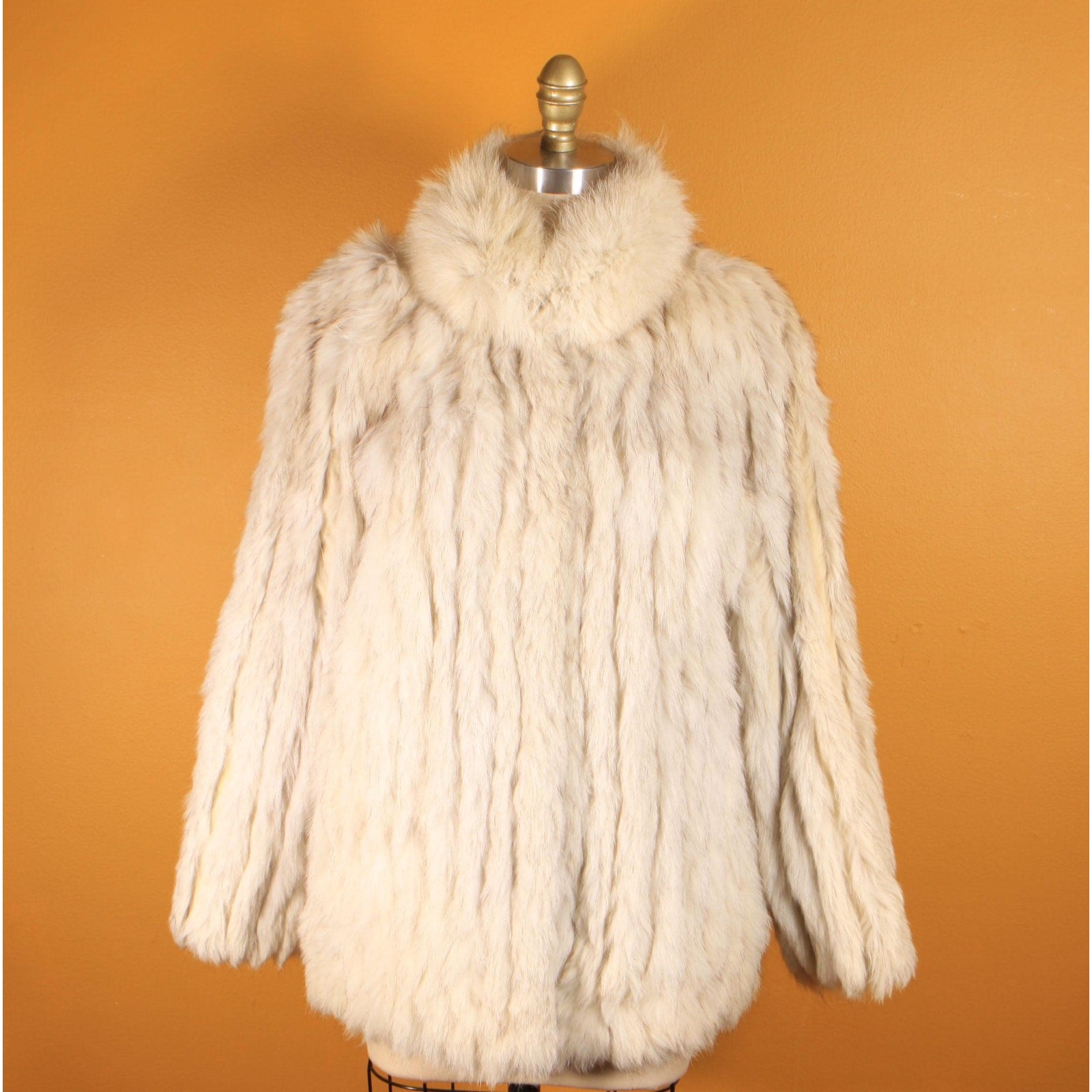 1980s Silver, White and Gray Fox Fur Long Sleeve Coat by Saga Fox -M-L
