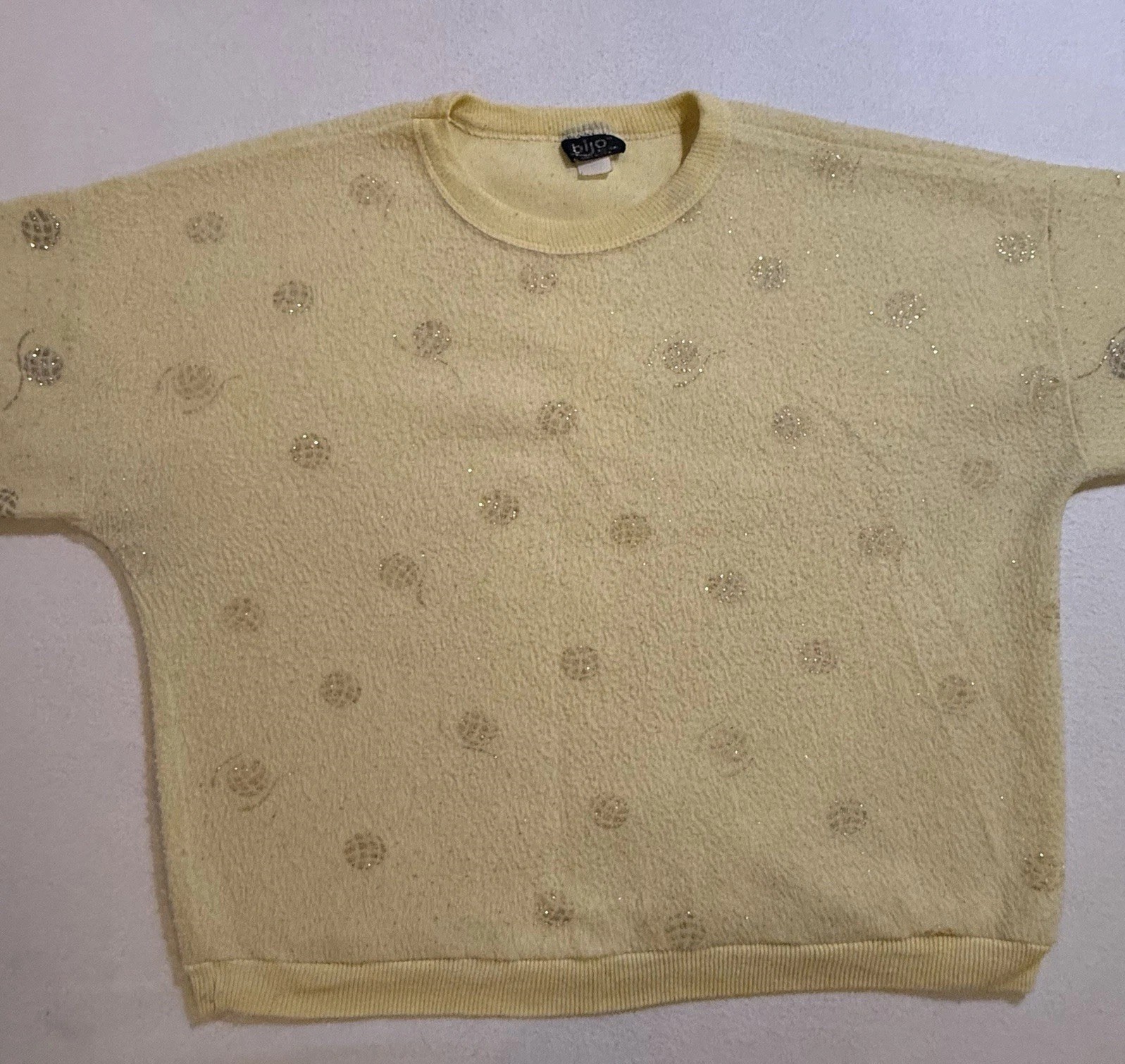 Vintage Bijo Christmas Sweater New York Silver Ornament on Yellow Made in USA