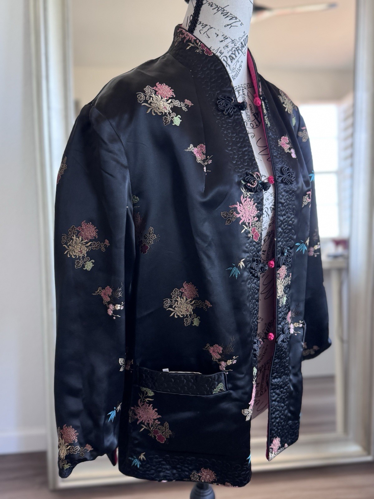 Vintage 80s Peony Shanghai Reversible Satin Floral Embroidered Brocade Jacket
