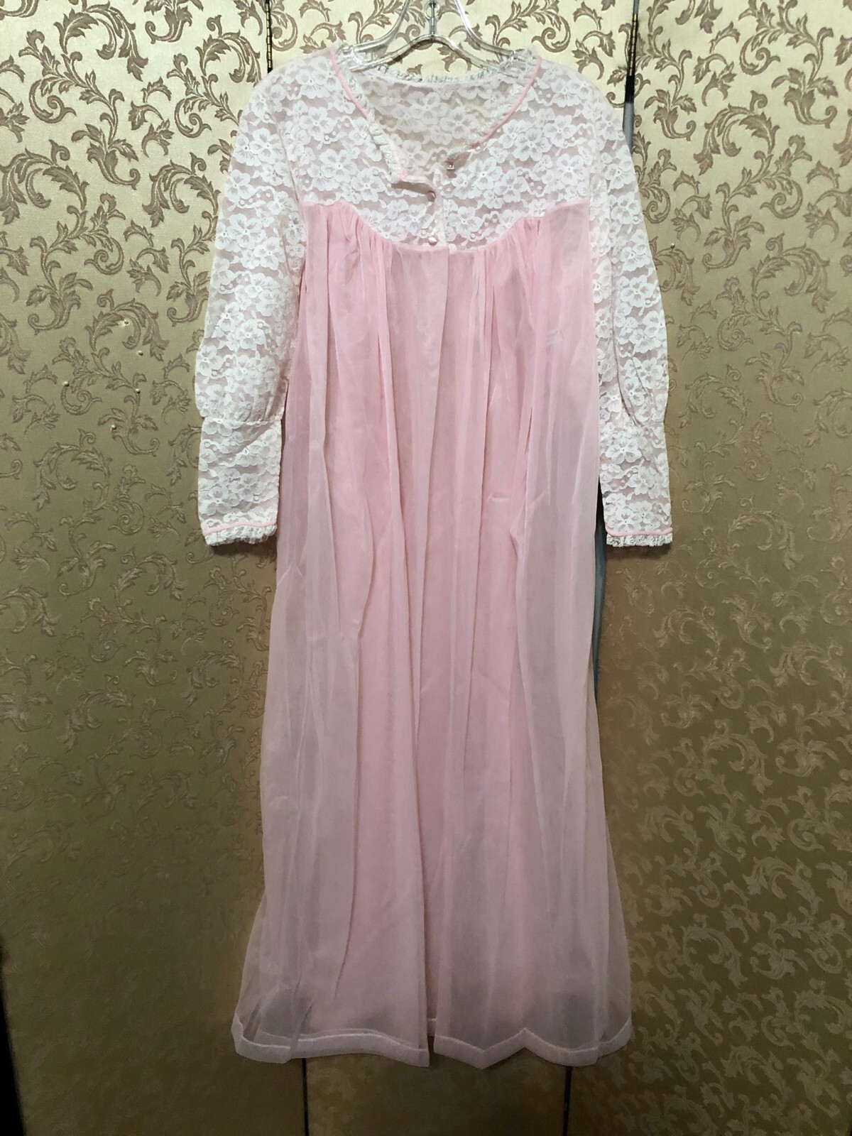Komar Vintage Pink White Multi-Color Lace Robe Size Medium M
