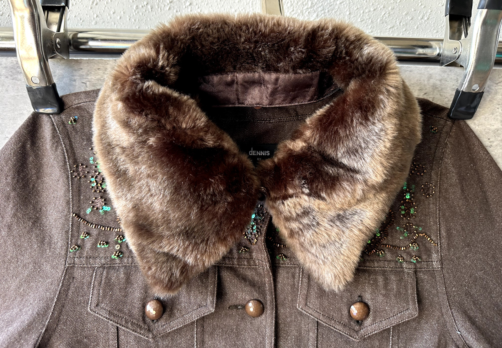 Vintage Dennis Basso Brown Denim Embellished Trucker Jacket w Faux Fur Collar M