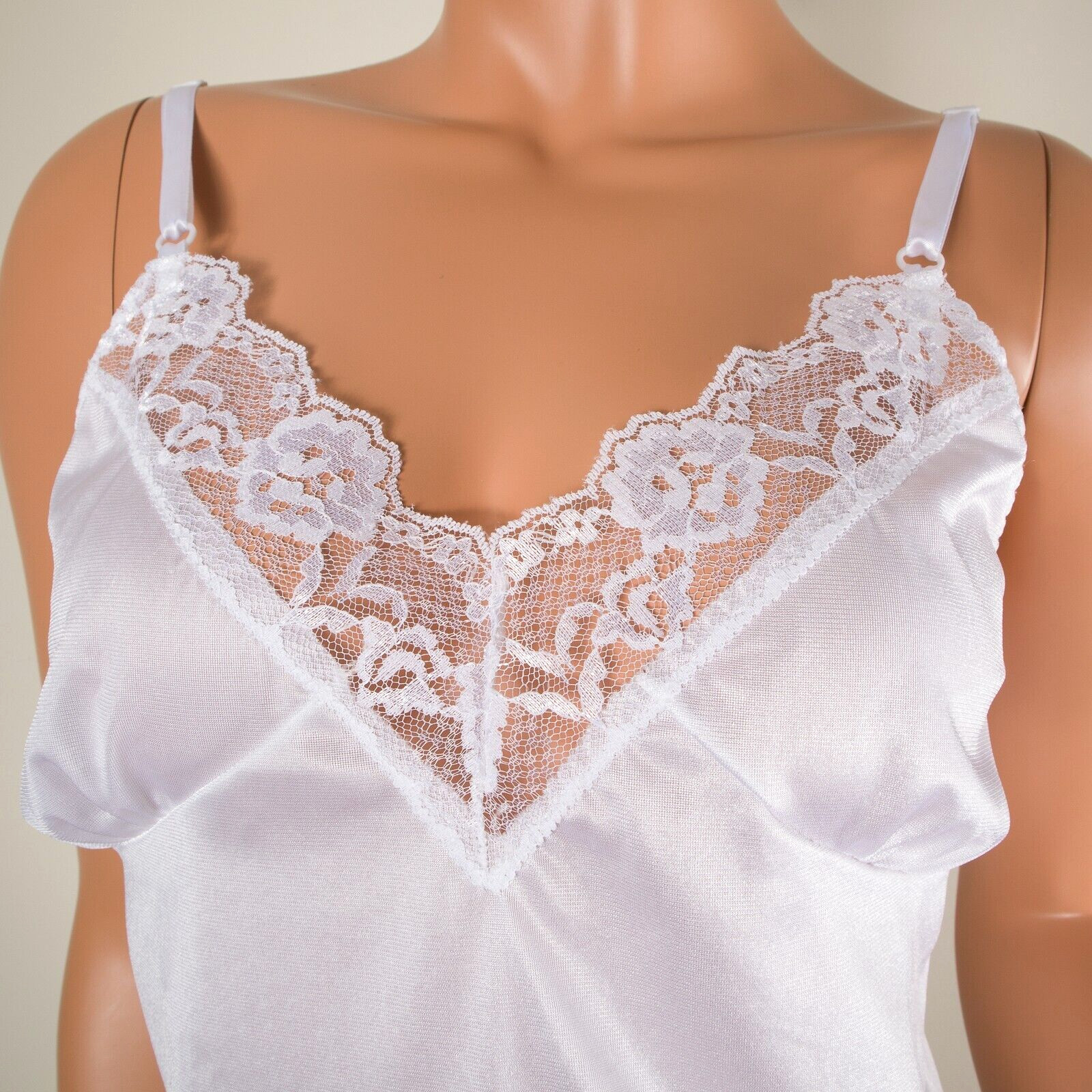 💖 Women White Cami Tank Top Nightie Nylon Adjustable Strap V-Neck Lace Trim S