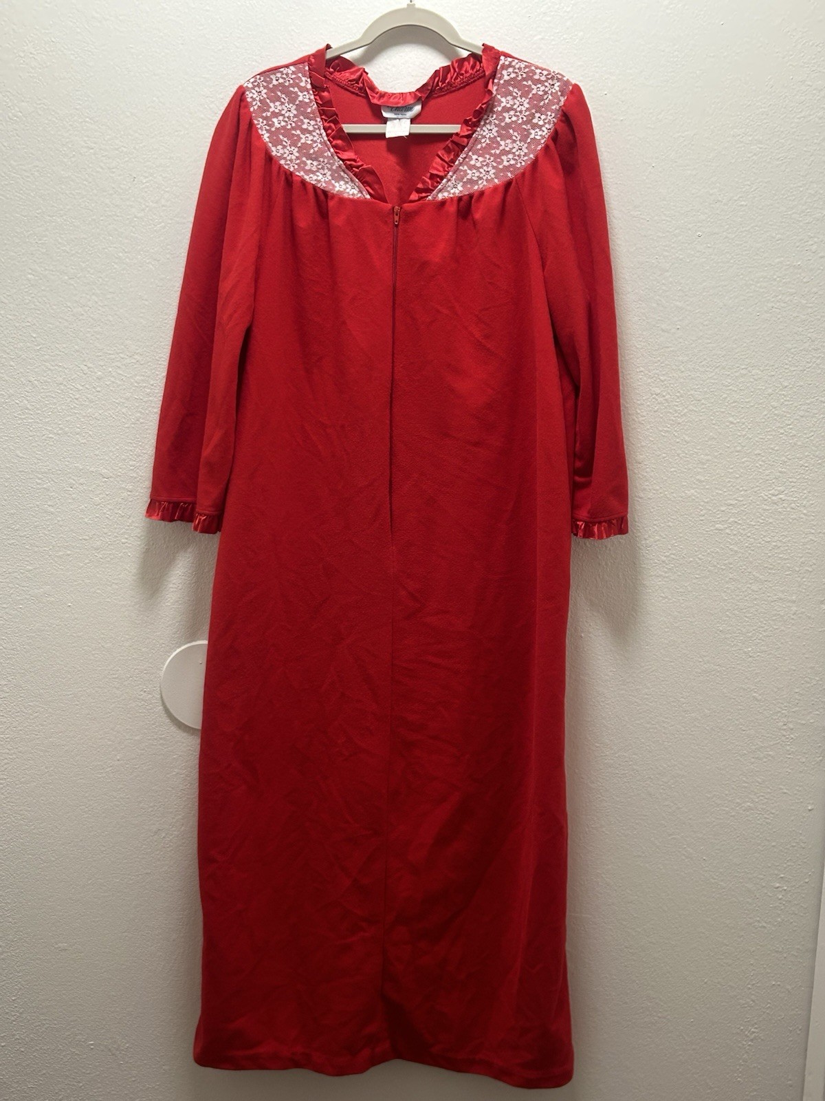 Vintage It’s A Charm Red Zip House Coat Robe Made In USA Size L
