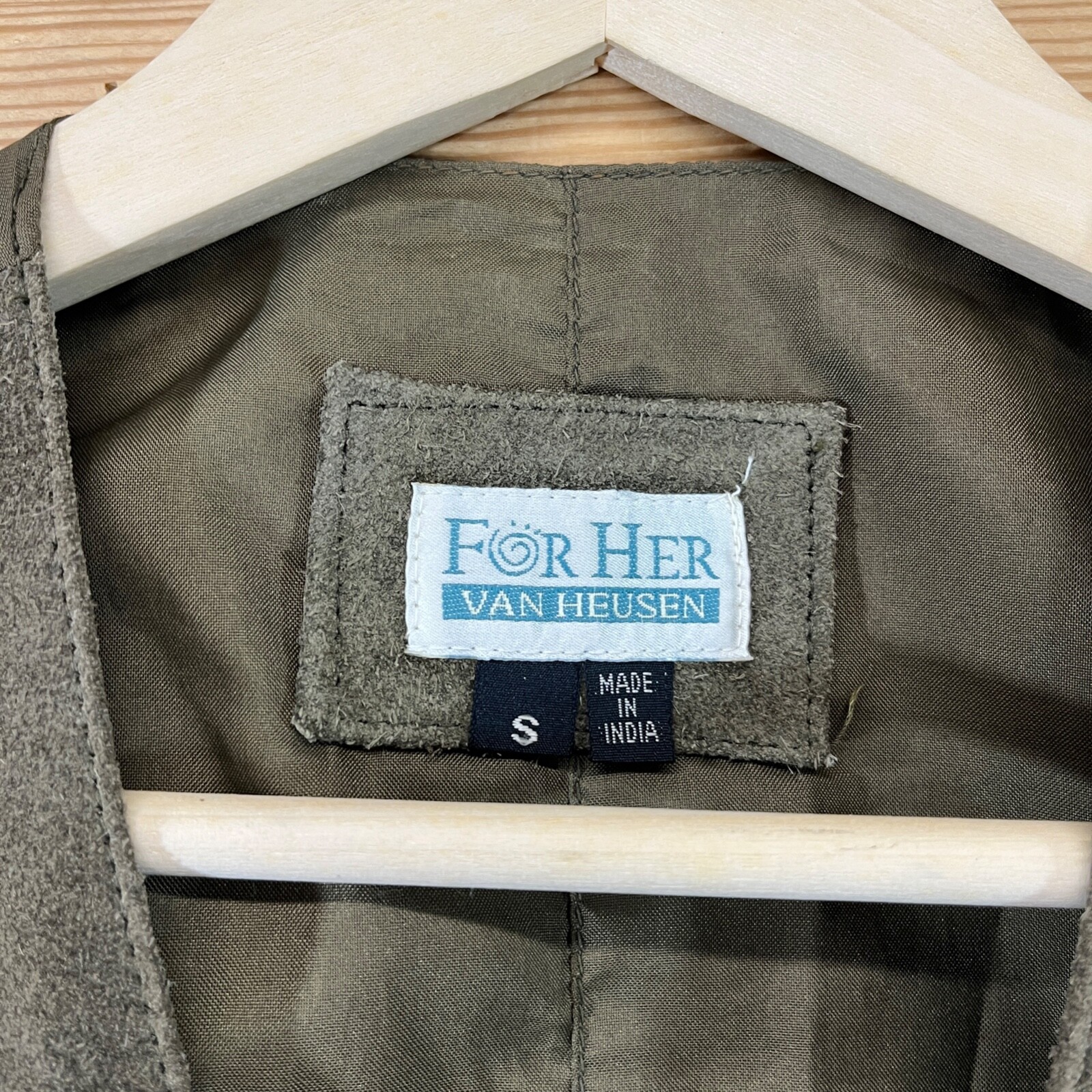 Vtg Van Heusen For Her Genuine Leather Vest Small Green Button Up Suede B97
