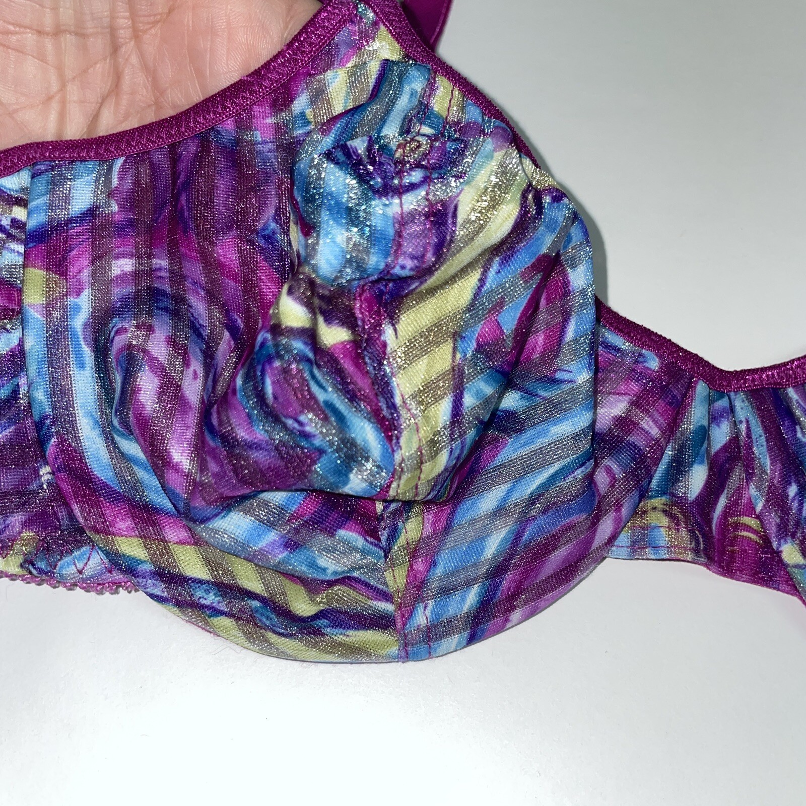Vtg VASSARETTE Bra 36B Nylon Purple Semi Sheer Underwire Shimmer Floral 75-137