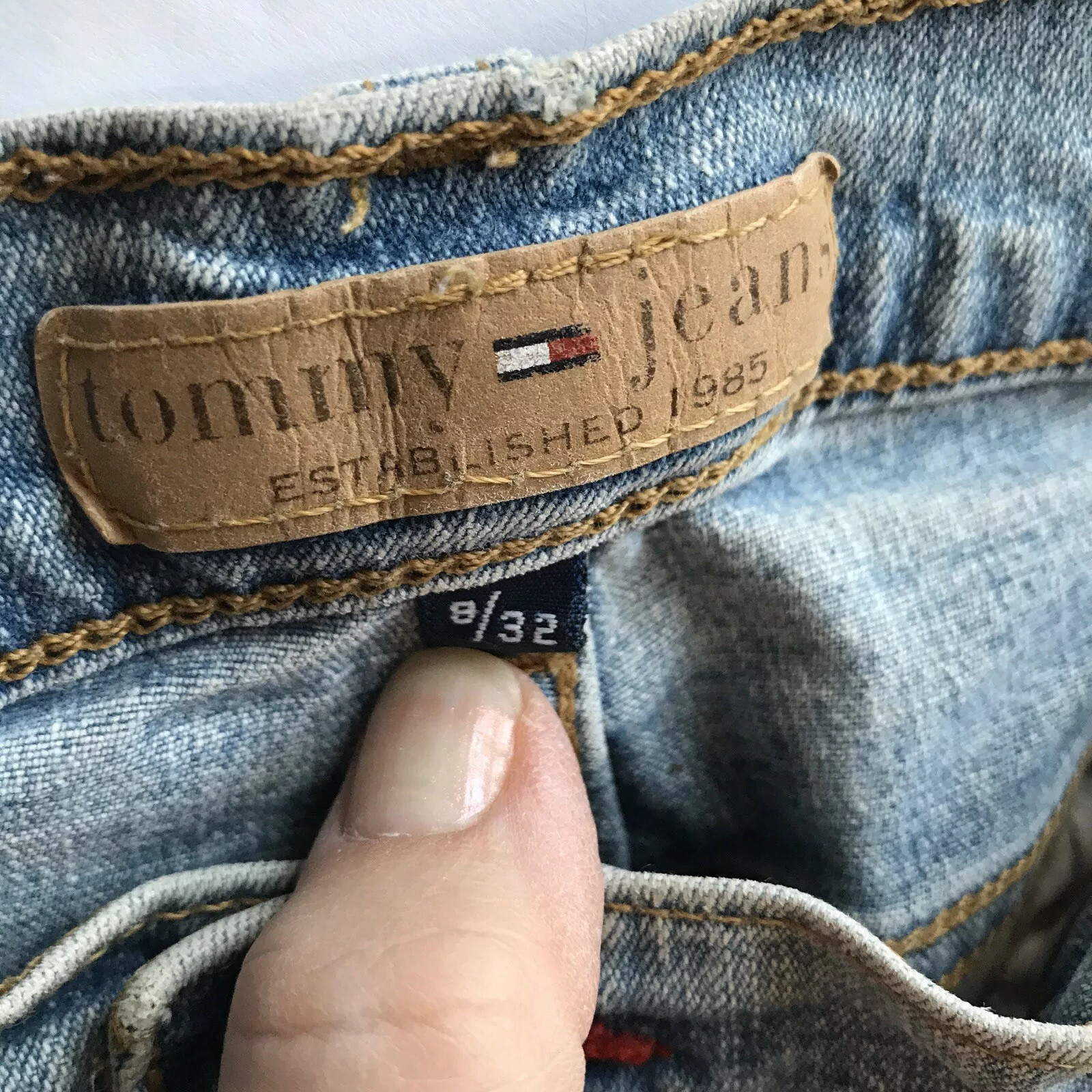 Vintage 2003 Tommy Hilfiger stretch flare jeans size 9 (32 x 31) style 08153339