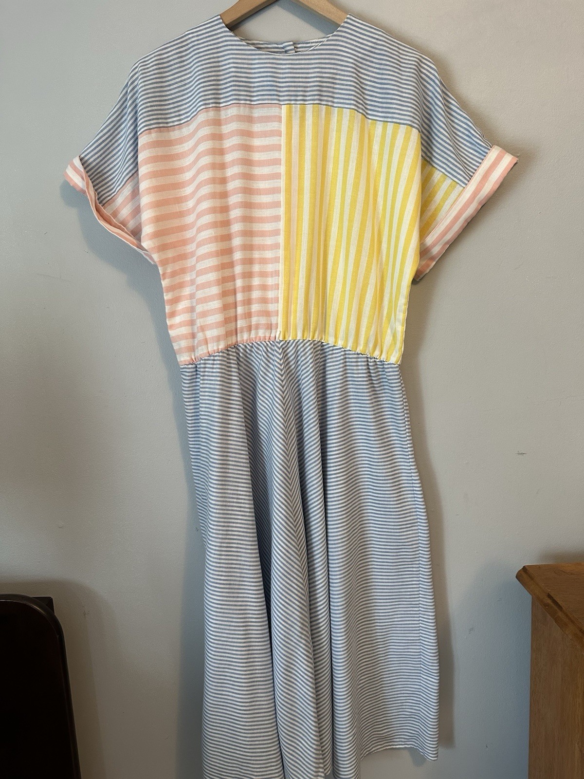 Vintage Trends By Jerrie Lurie Stripe 70’s 80’s Cap Sleeve Dress