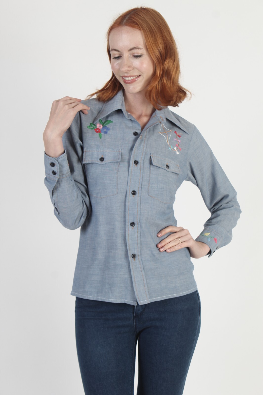 Vtg 70s Wrangler Chambray Shirt Hand Embroidered Hippie Button Up Work Blouse S