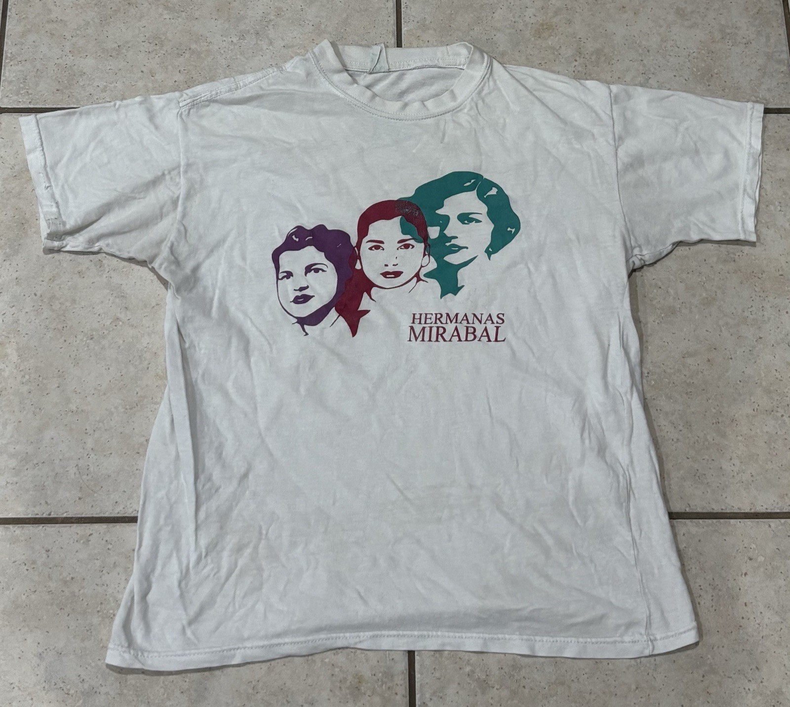 Vintage Hermanas Mirabal White Shirt Men’s Size M