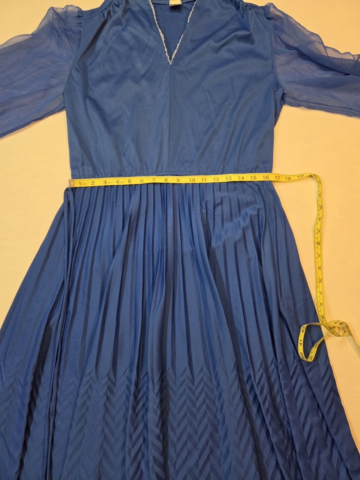 Vintage Secretary Dress Size 16 Chevron Pleated Skirt Chiffon Balloon Sleeves