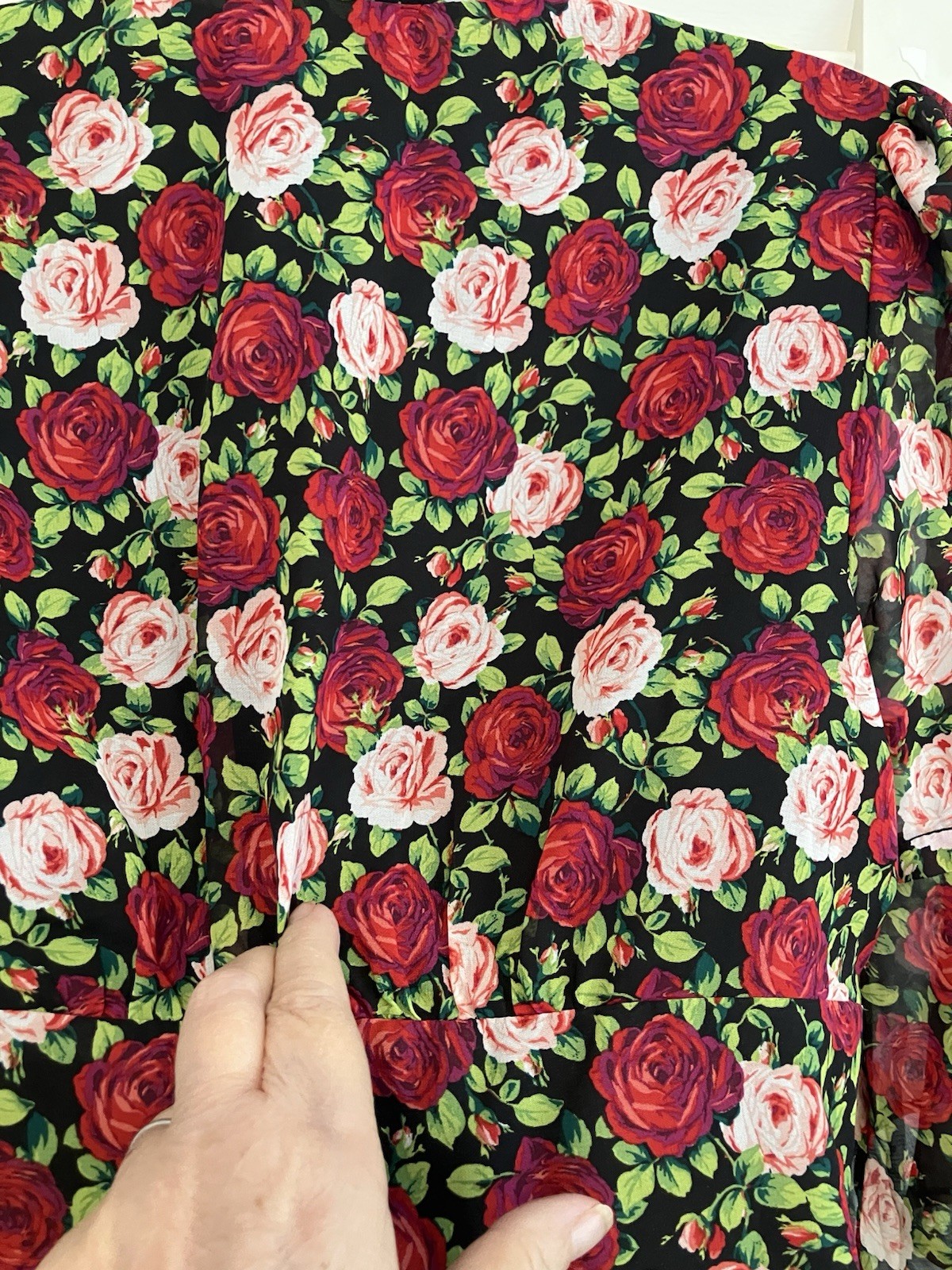 Vintage SZ 10 BETSEY JOHNSON Y2K Retro 80’s Cabbage Rose Romance Mini Dress