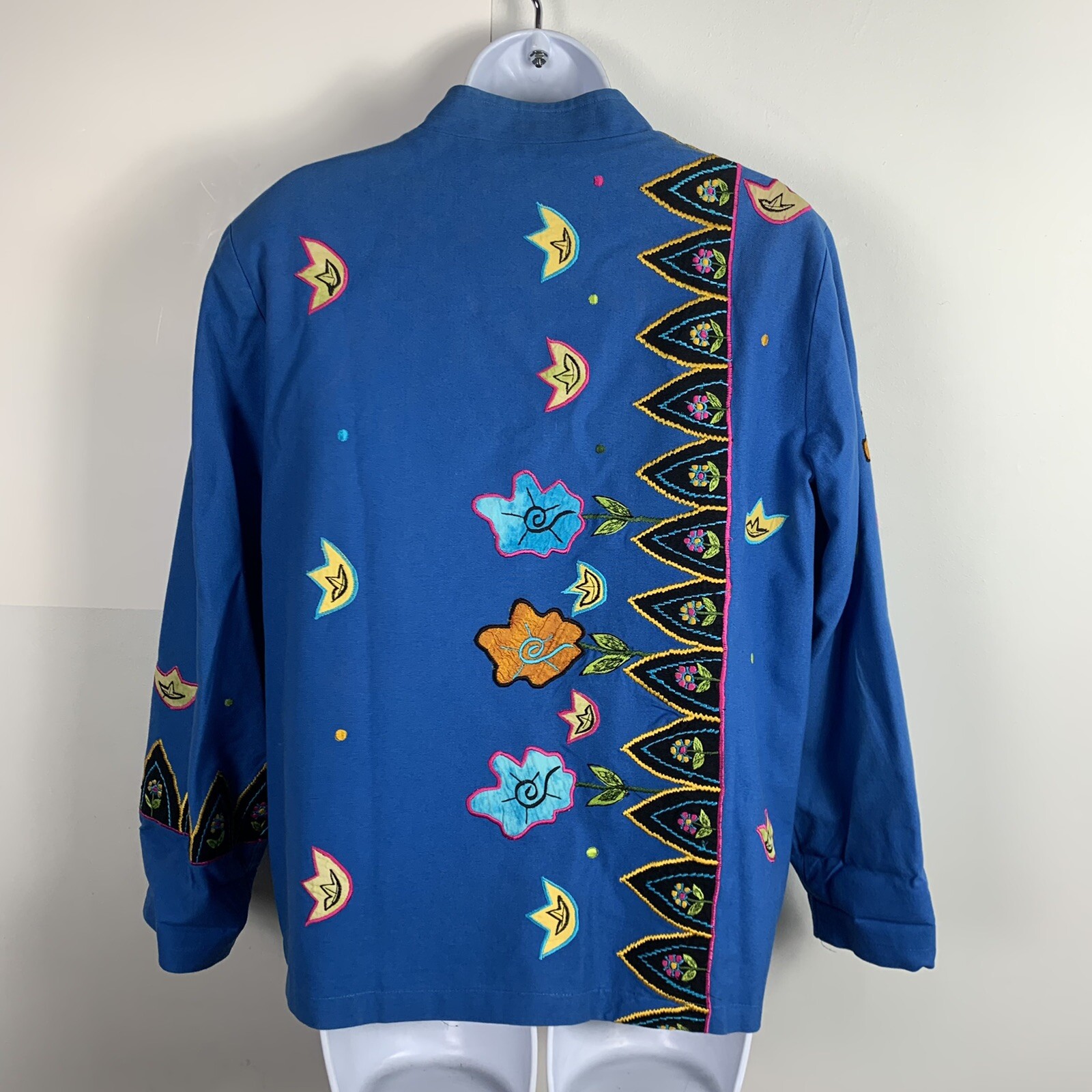 Indigo Moon Jacket sz M Blue Floral Embroidered Artsy Boho Whimsical VINTAGE