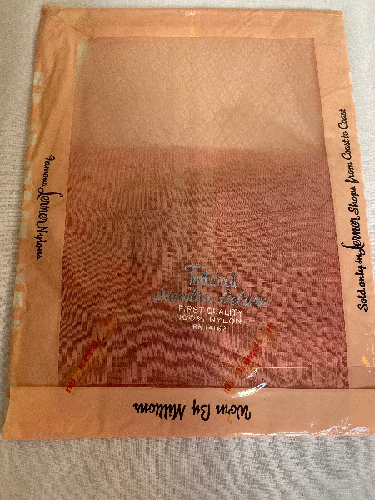 NOS Vintage Lerner Stockings 609 Seamless Sheer Textured Size 9 Nylon Pink