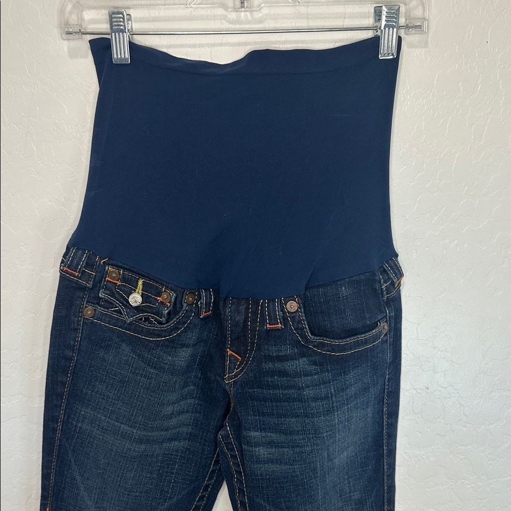 True Religion women’s 28 Dark Wash Maternity Wide Leg Jeans pea in the pod boot