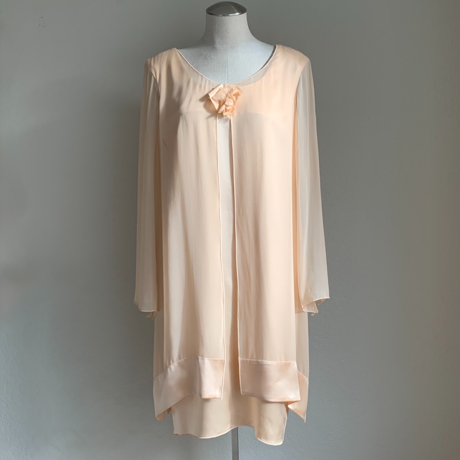 Vintage 90s Holly Harp Silk Dress Sz S Peach Satin w Chiffon Overlay Flower Trim